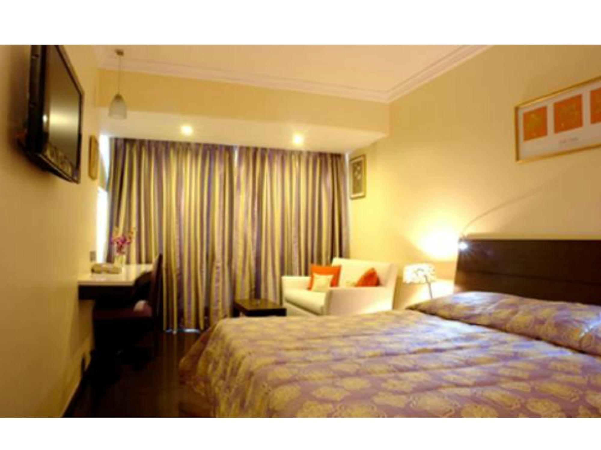 The Shalimar Hotel, Kemps Corner Mumbai  Buitenkant foto