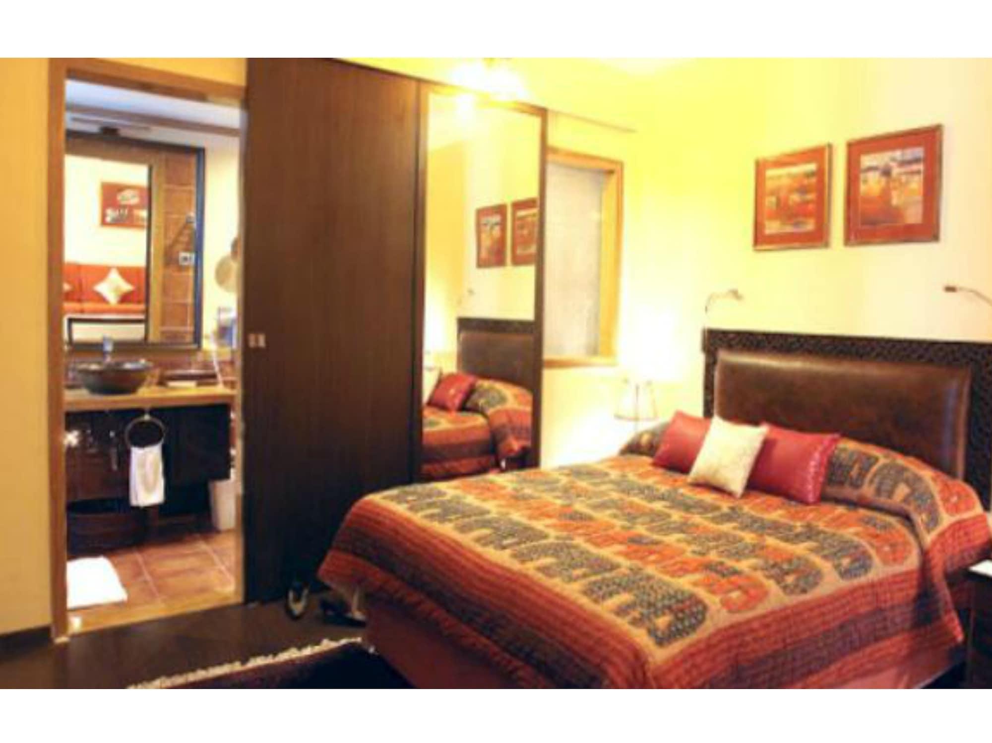 The Shalimar Hotel, Kemps Corner Mumbai  Buitenkant foto